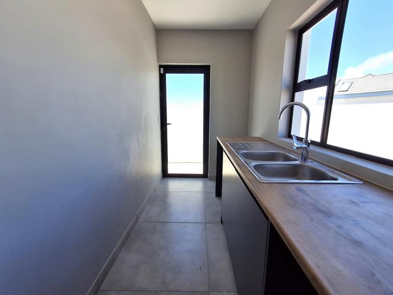 3 Bedroom Property for Sale in Britannia Bay Western Cape